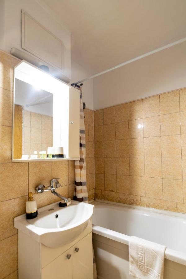 Apartamento Apartament Centru - Cec Craiova Exterior foto